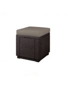 Curver Cube zsámoly kerti szék barna színben, meleg taupe párnával 209435