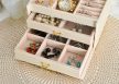 Beautylushh Ékszerdoboz ékszertok 20 rekeszes bézs 6347